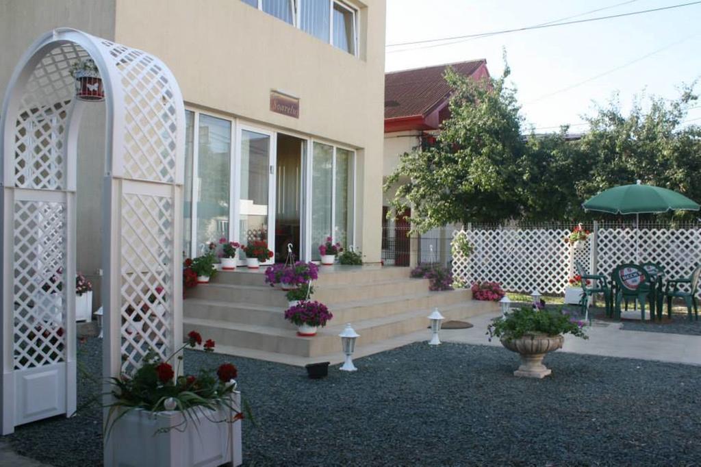 فندق Casa Soarelui كوستِنيست المظهر الخارجي الصورة